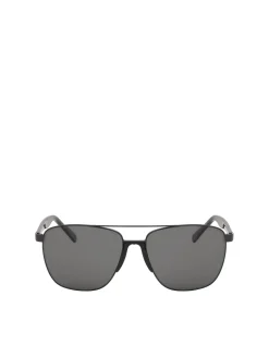 Atrakcyjne czarne okulary przeciwsłoneczne typu Aviator