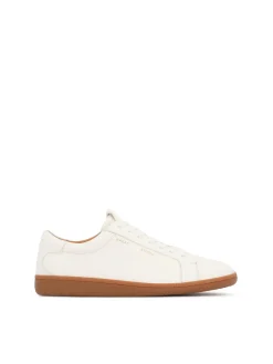 Białe sneakersy z niską cholewką