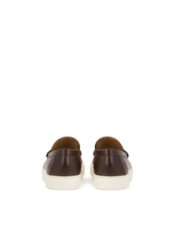 Brązowe wsuwane loafersy na podeszwie typu sneakers