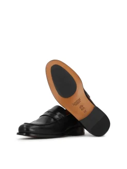 Czarne loafersy z kolekcji Limited Edition
