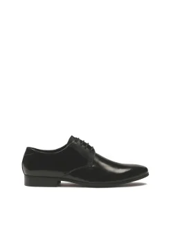 Czarne skórzane półbuty do formalnych stylizacji