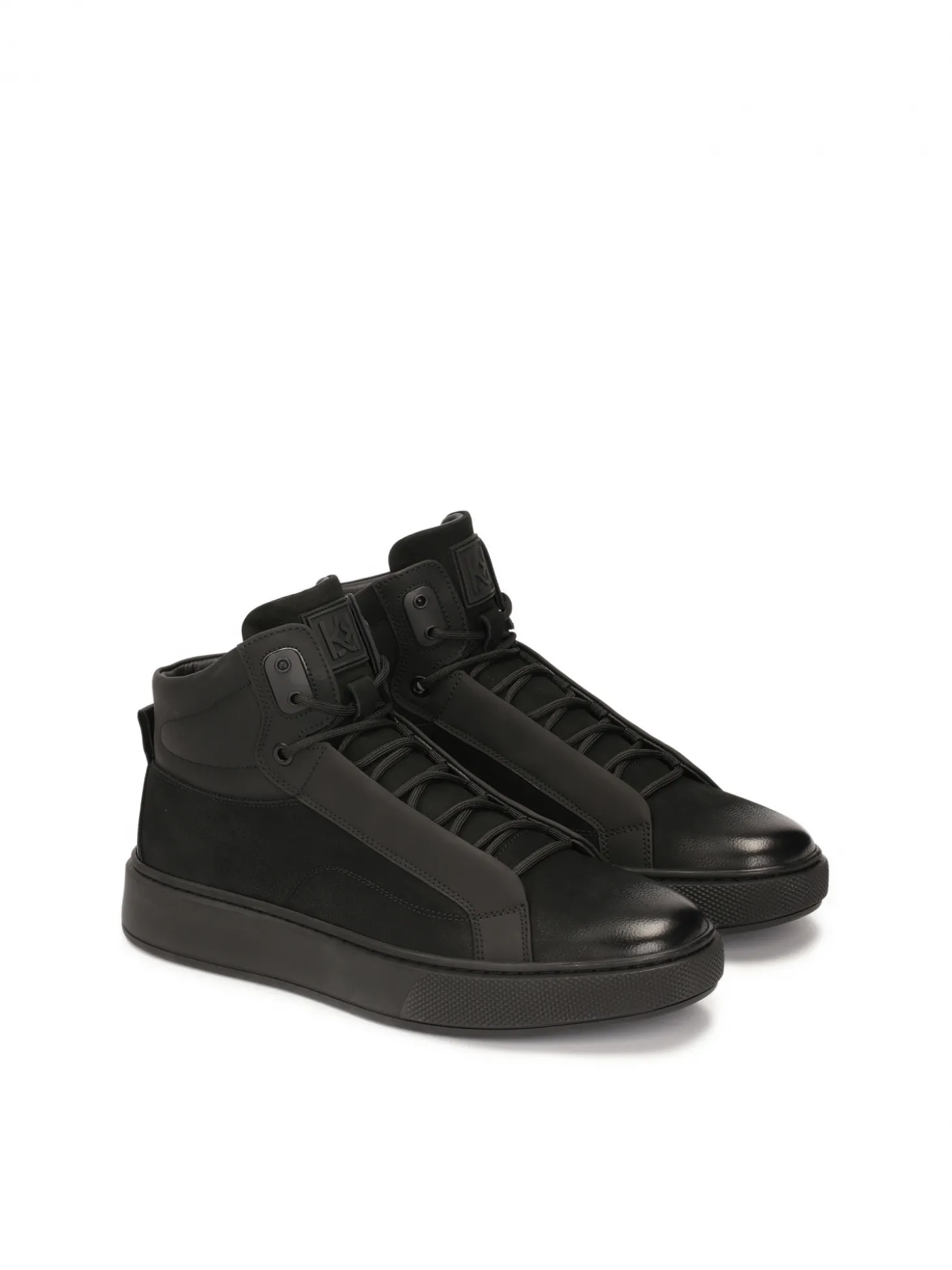 Czarne sneakersy męskie z wysoką cholewką
