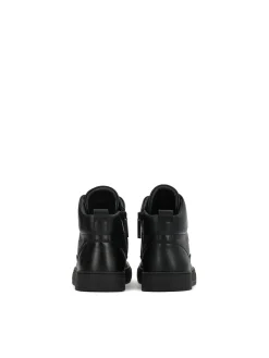 Czarne sneakersy z suwakiem i sznurowaniem