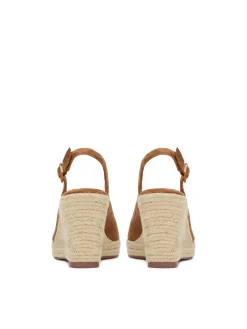 Czółenka slingback ze zdobionym koturnem