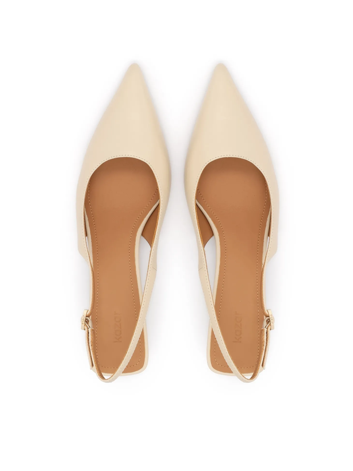 Czółenka slingback z kwadratową piętą