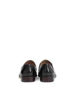 Eleganckie czarne loafersy męskie z metalową ozdobą