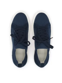 Granatowe męskie sneakersy z tkaniny i zamszu na kontrastowej podeszwie