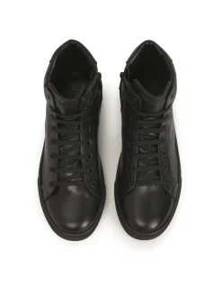 Minimalistyczne sneakersy męskie w czarnym kolorze