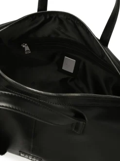 Skórzana torba w sportowym stylu