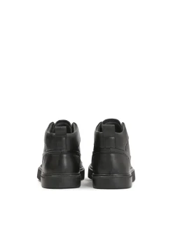 Skórzane sneakersy męskie w modnym wydaniu