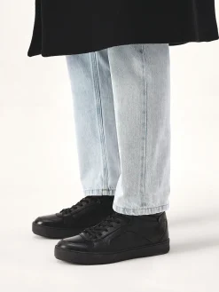 Skórzane sneakersy z wyższą cholewką