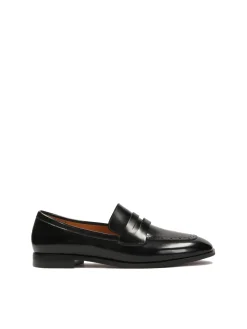 Wsuwane czarne półbuty w stylu loafersów