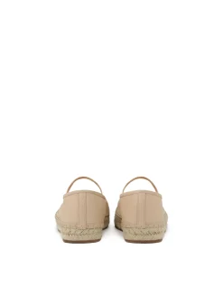Wsuwane espadryle w pudrowym kolorze