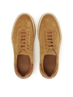 Zamszowe sneakersy w brązowym kolorze
