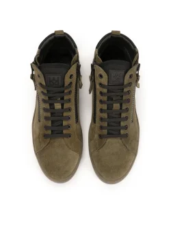 Zielone sneakersy z zamszu